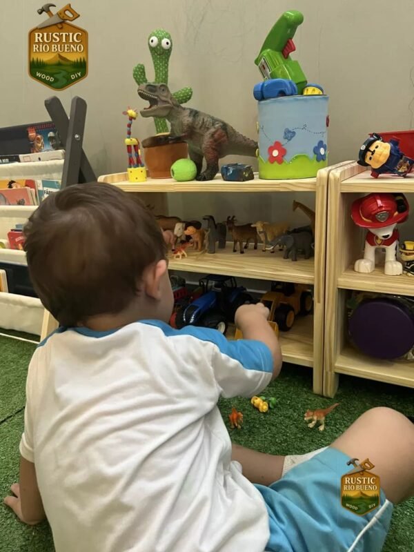 estantes para niño de madera rustico