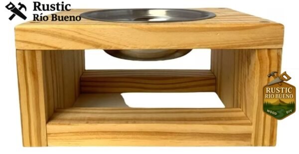 comedero elevador de  madera rustica
